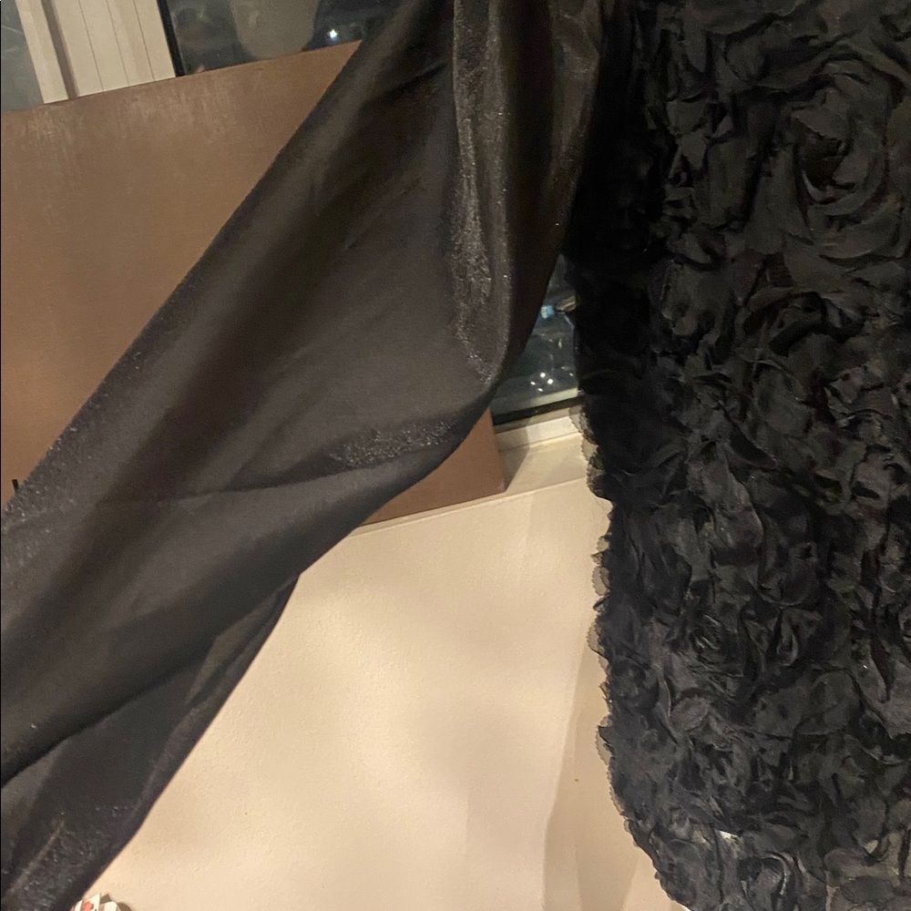 YAS Black Top Textured Floral Top 10 - Picture 6 of 13